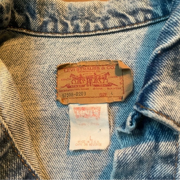 Vintage Levi’s Denim Trucker jacket made in the USA blue denim blue Jean 70s 80s - Picture 12 of 13